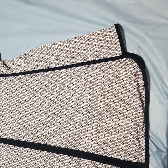 Melanie Lyne Top - Picture 2 of 9